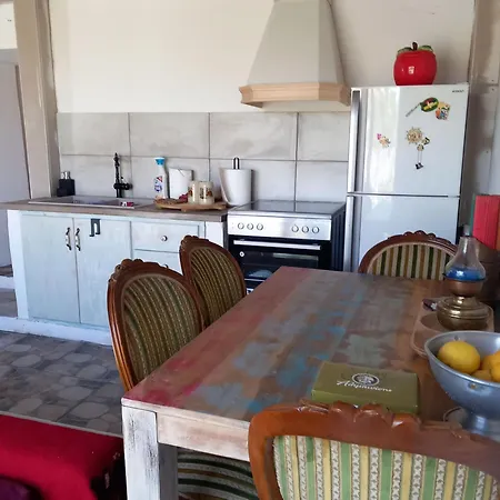 Saint Anna Country House. בית נופש איה אנה